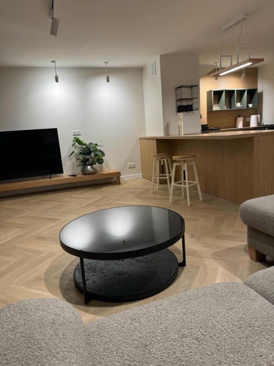 Apartament Ovoc 1.0 Chodzież المظهر الخارجي الصورة